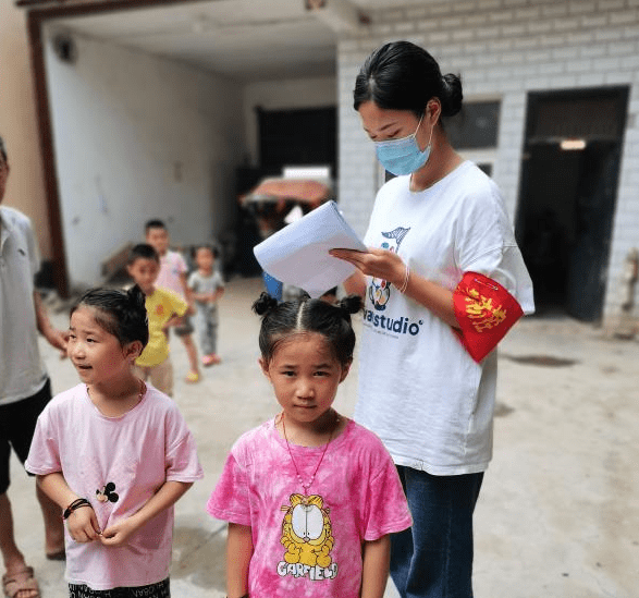 武昌理工学院:00后大学生积极参与抗击疫情志愿服务 (图1) 武昌理工学院:00后大学生积极参与抗击疫情志愿服务 (图1)